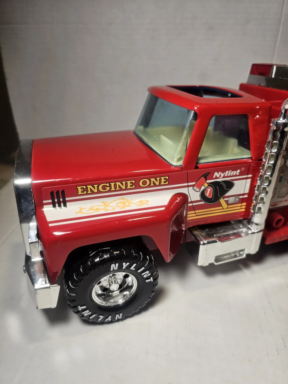Nylint Rescue Pumper Fire Truck Pressed Metal Engine Vintage